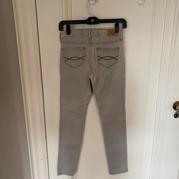 Abercrombie Grey Jeans - Picture 3 of 4